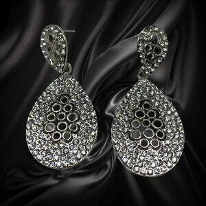 Vintage Y2K Teardrop Filigree Silver Tone Dangle Earrings Pierced Couture Runway